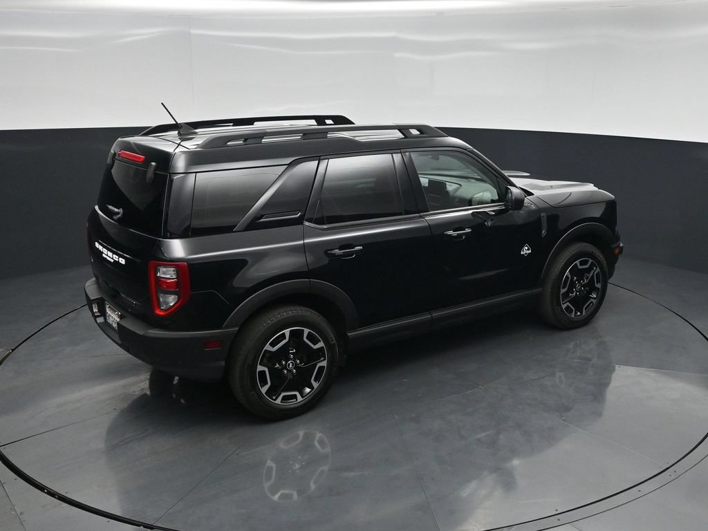 Certified 2023 Ford Bronco Sport Outer Banks w/ Tech Package AWD/4WD image 40