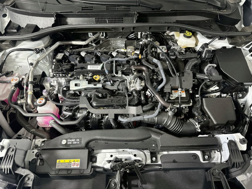 Used 2025 Toyota Corolla Cross AWD Hybrid w/ Convenience Package image 10
