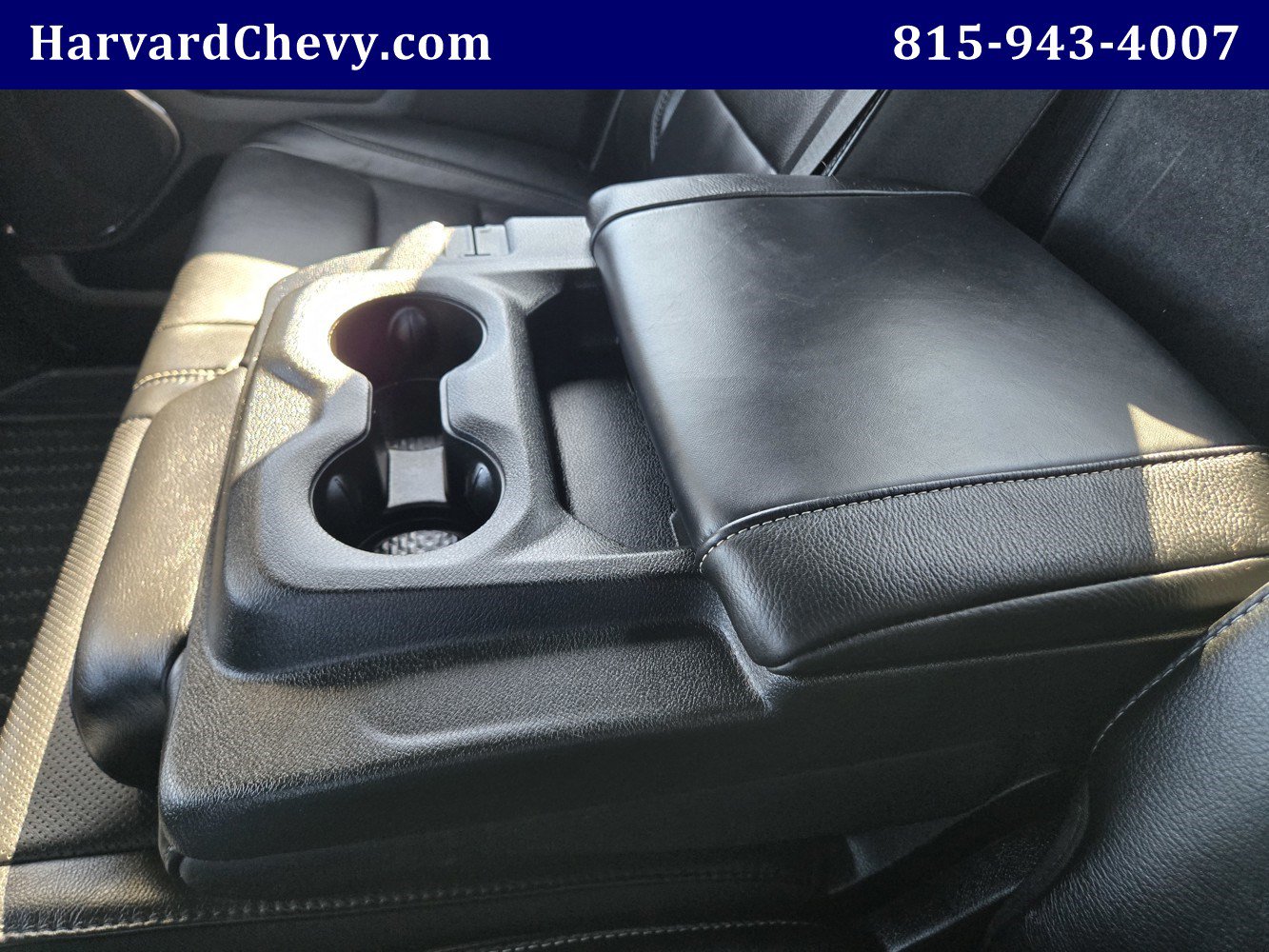 Used 2022 RAM 1500 Limited w/ Body-Colour Bumper Group AWD/4WD image 33