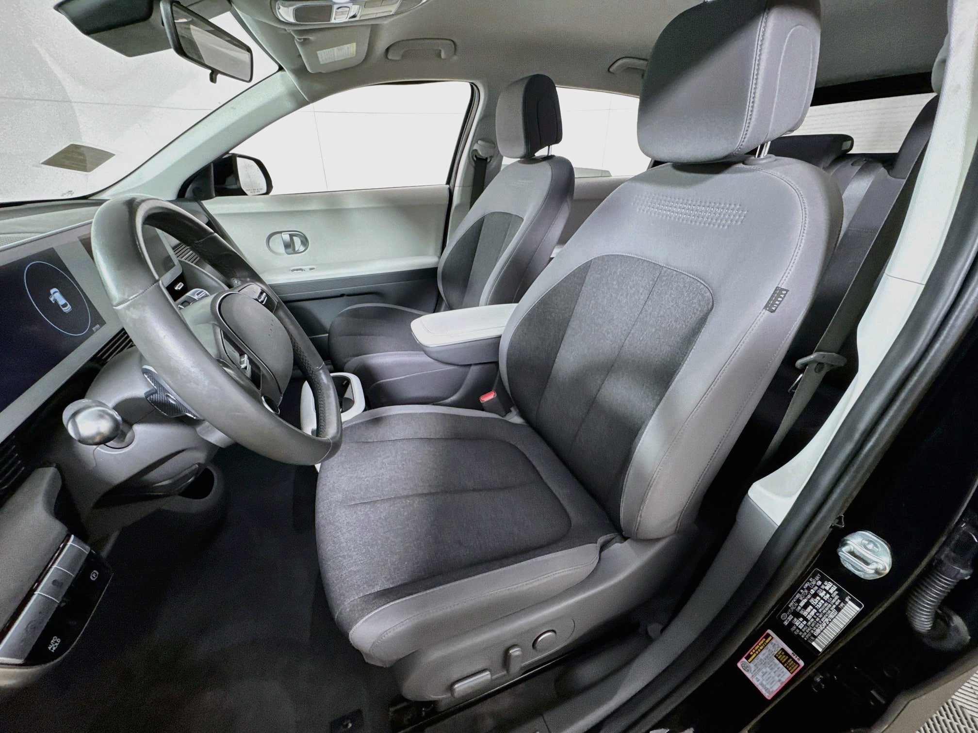 Used 2023 Hyundai Ioniq 5 SE AWD/4WD image 14