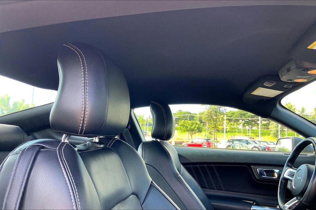 Used 2016 Ford Mustang Premium image 22