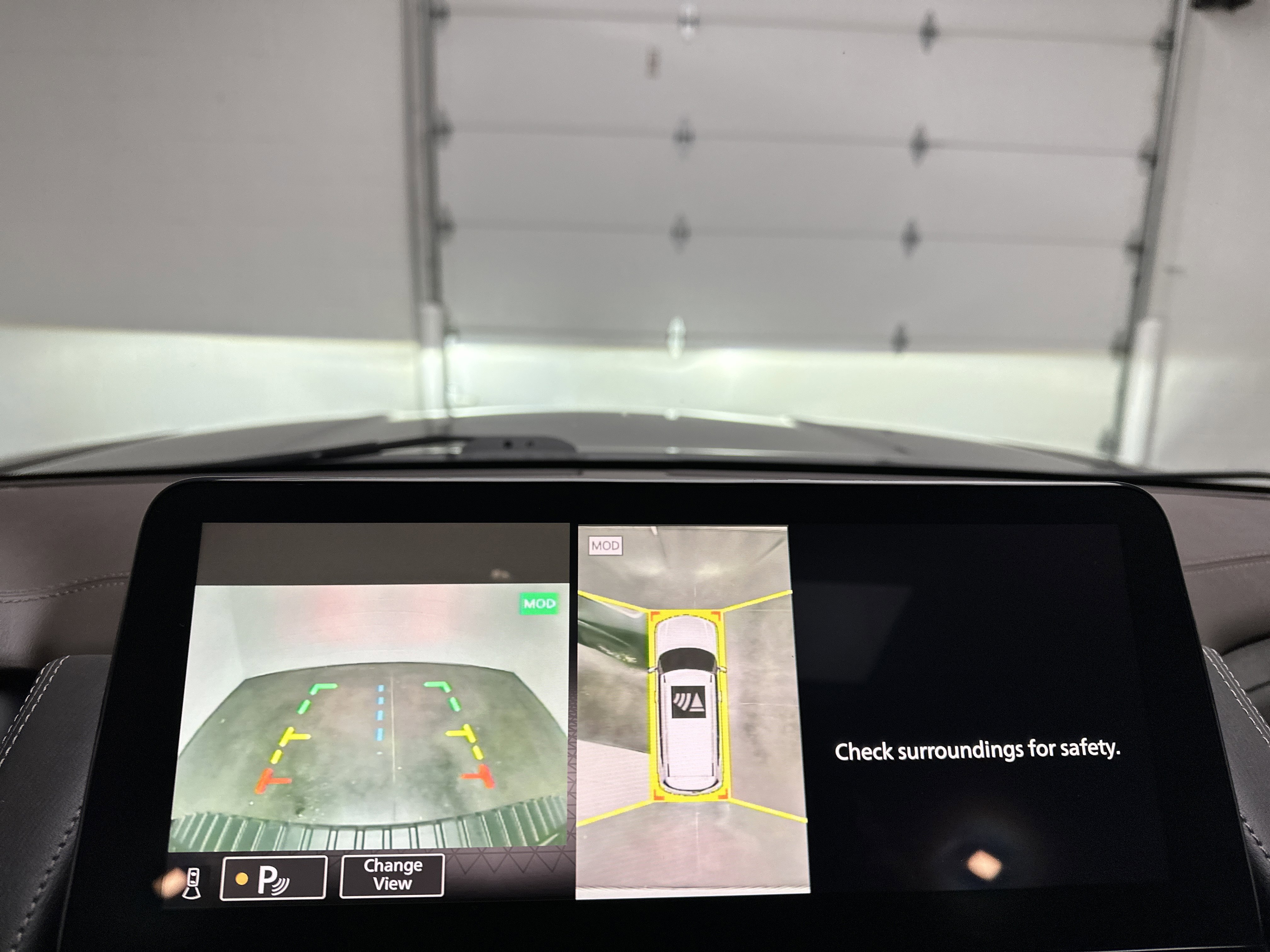 Used 2023 Nissan Armada Platinum image 39