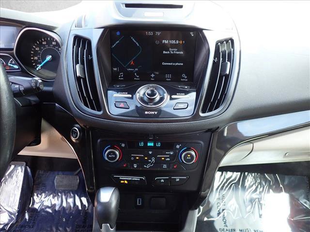 Used 2017 Ford Escape Titanium image 17