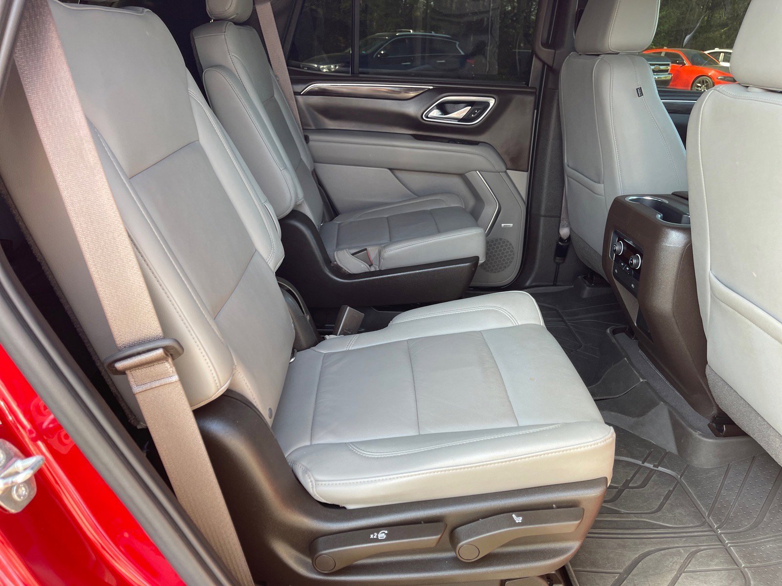 Used 2021 Chevrolet Tahoe LT RWD image 18