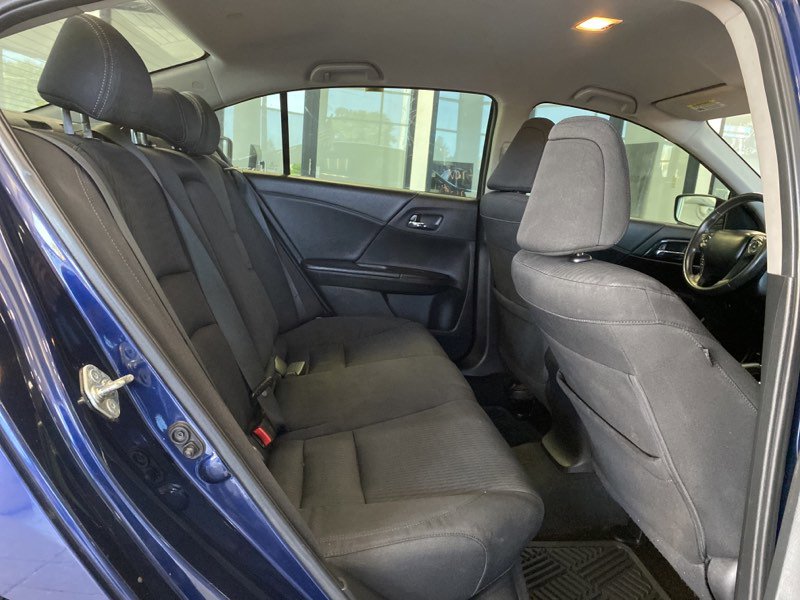 Used 2015 Honda Accord Sport image 9