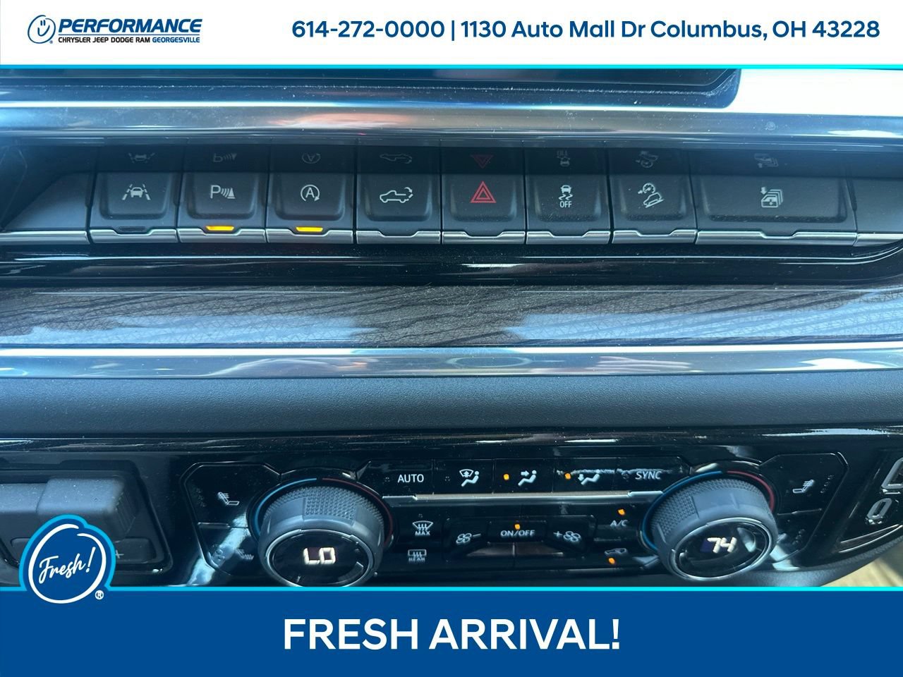 Used 2025 Chevrolet Silverado 1500 LT AWD/4WD image 25
