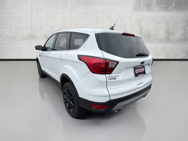 Used 2019 Ford Escape SE image 7