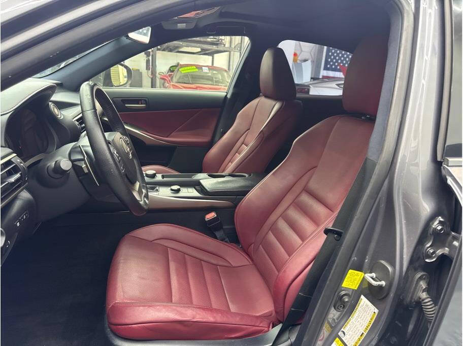 Used 2017 Lexus IS 200t F Sport w/ F Sport Package RWD image 9