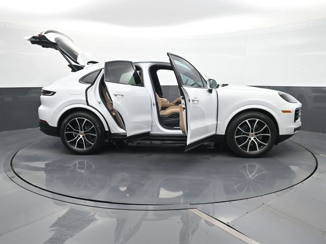 Certified 2026 Porsche Cayenne Coupe AWD/4WD image 33