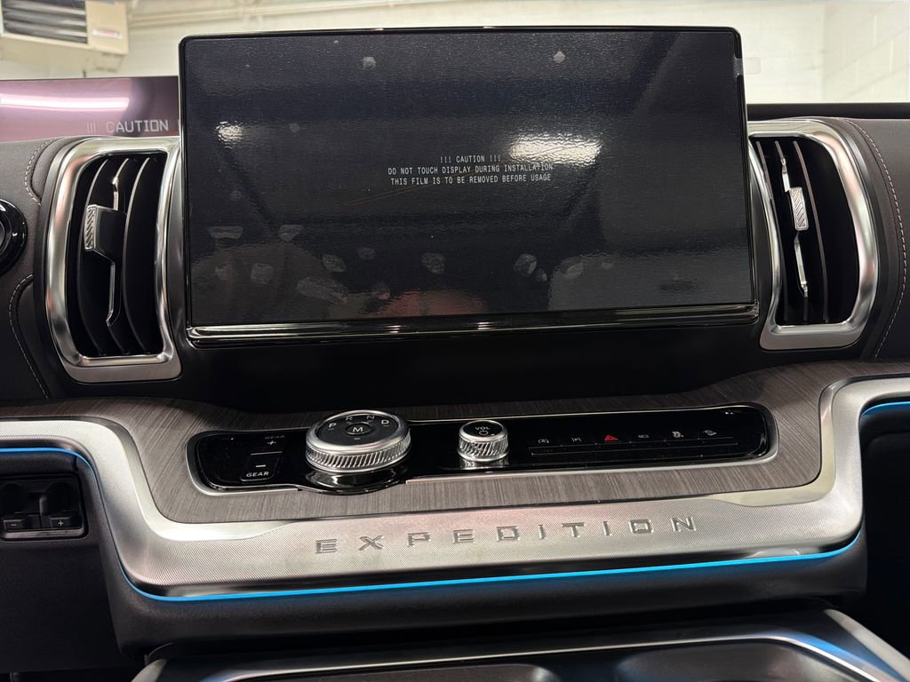 New 2026 Ford Expedition Max Platinum image 20