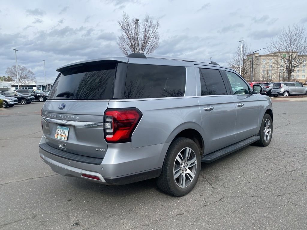 Used 2024 Ford Expedition Max Limited image 3