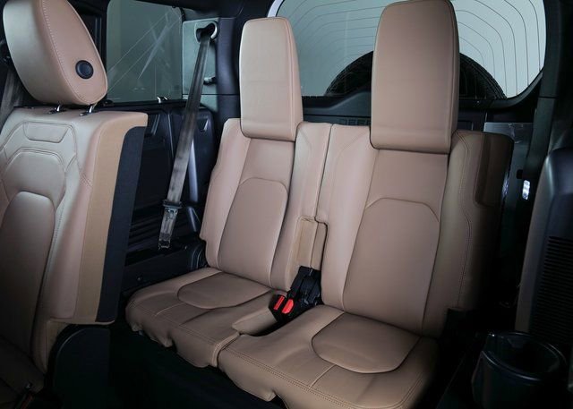 New 2026 Land Rover Defender 110 S image 23