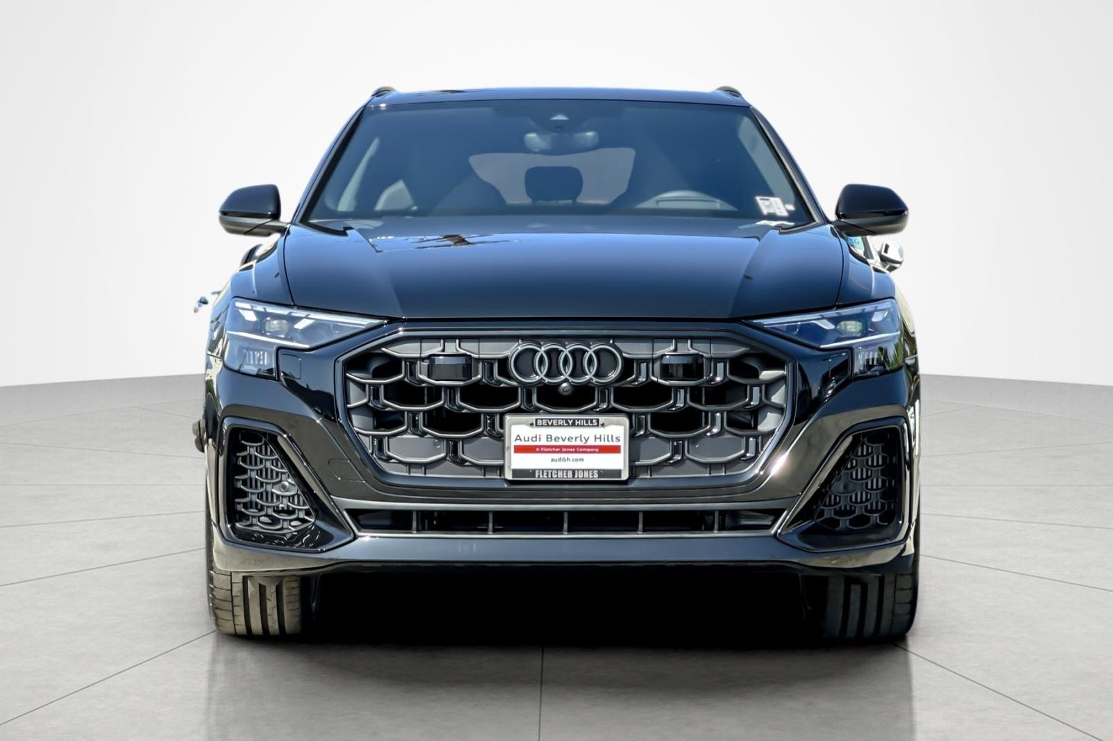 New 2026 Audi Q8 Prestige AWD/4WD image 8