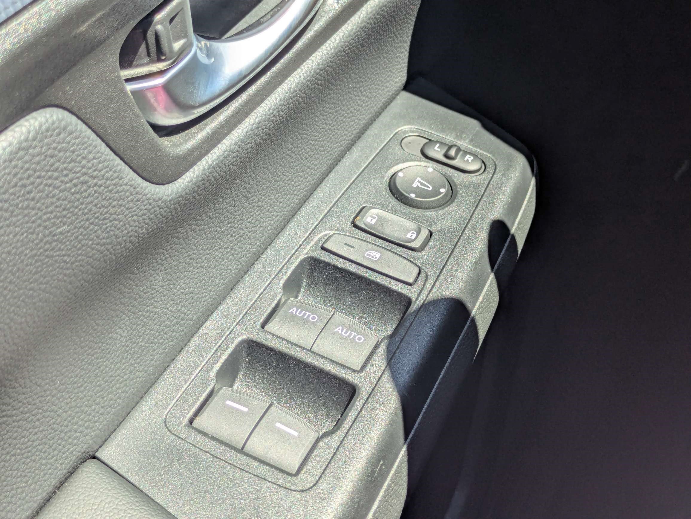 Used 2026 Honda CR-V Sport image 30