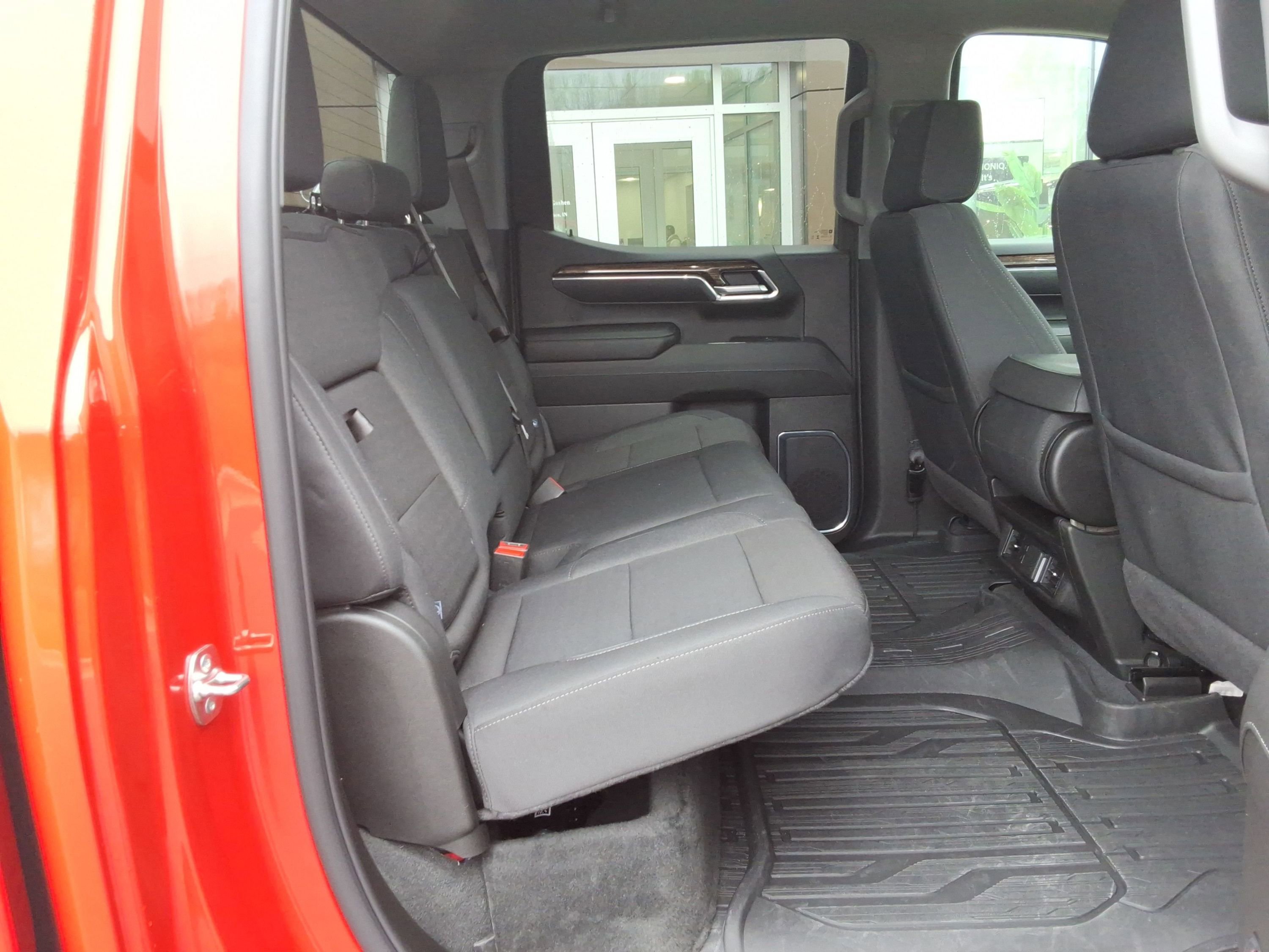 Used 2025 GMC Sierra 1500 Elevation w/ LPO, Elevation Black Package image 32