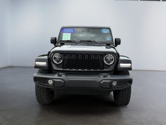 Used 2024 Jeep Gladiator Sport AWD/4WD image 5
