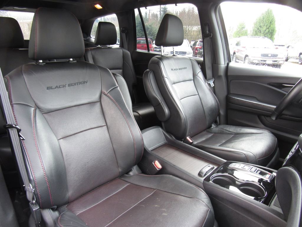 Used 2020 Honda Pilot Black Edition image 20