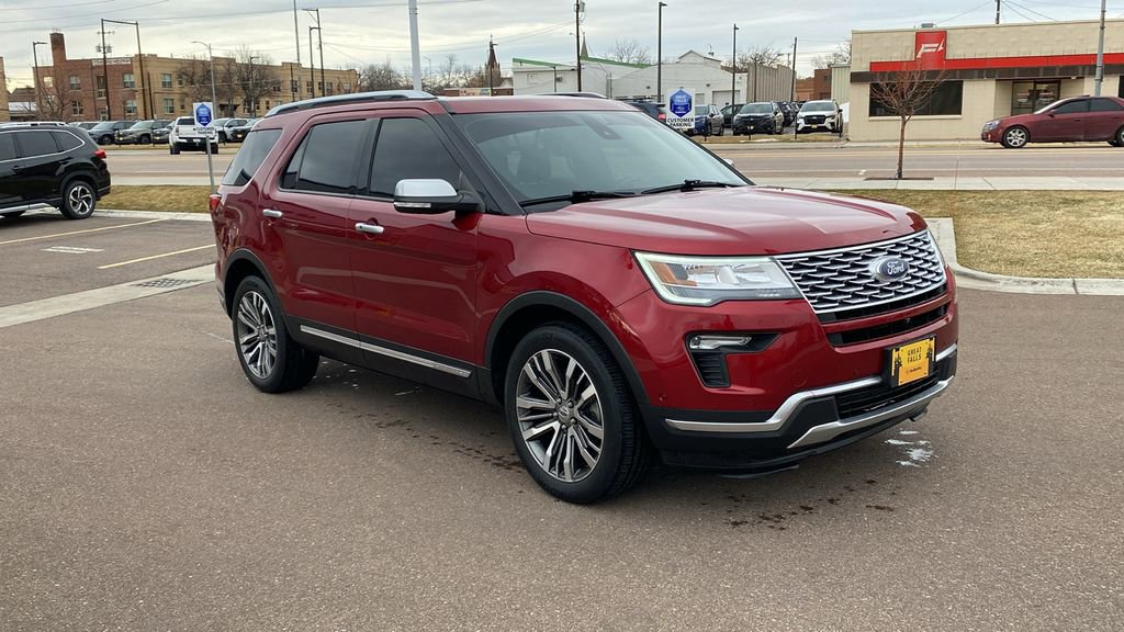 Used 2019 Ford Explorer Platinum AWD/4WD image 3
