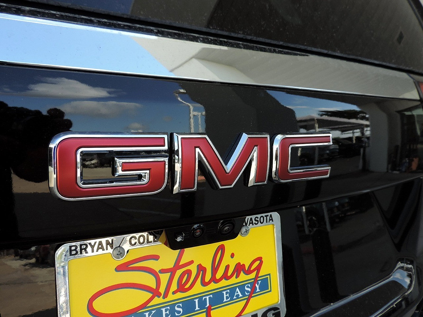 New 2026 GMC Yukon XL Elevation w/ Elevation Premium Package AWD/4WD image 12