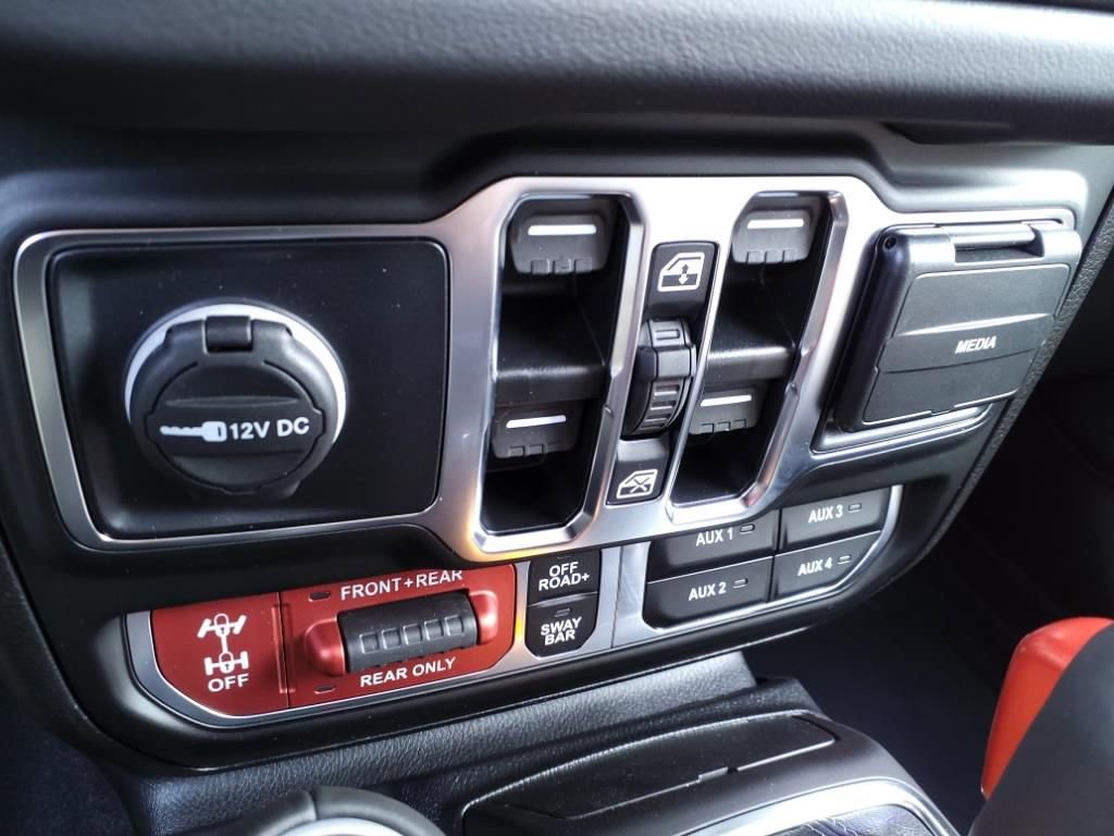 New 2025 Jeep Gladiator Rubicon AWD/4WD image 18