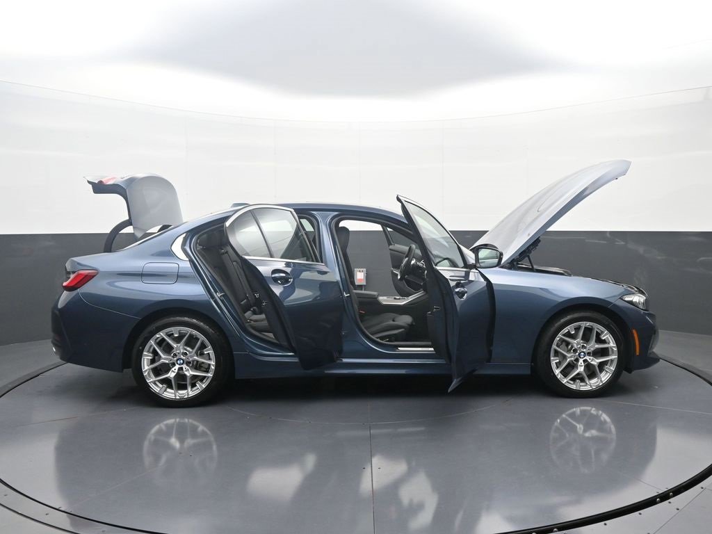 Used 2025 BMW 330i xDrive Sedan image 45