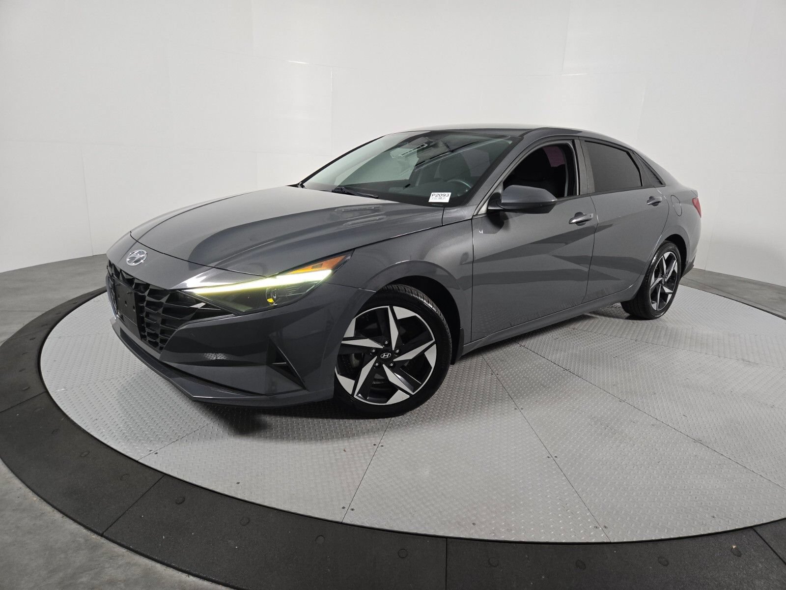 Used 2023 Hyundai Elantra SEL w/ Convenience Package