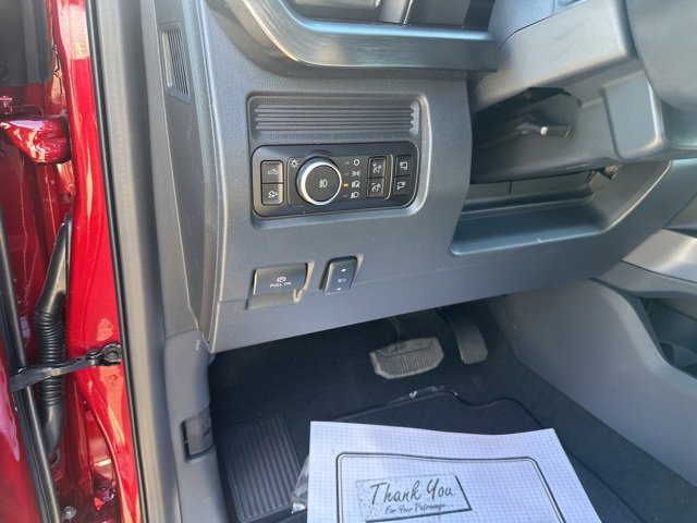 New 2026 Ford F250 Lariat w/ Chrome Package image 34