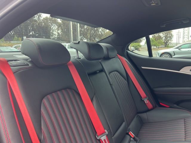 Used 2023 Genesis G70 3.3T w/ Sport Advanced Package image 27