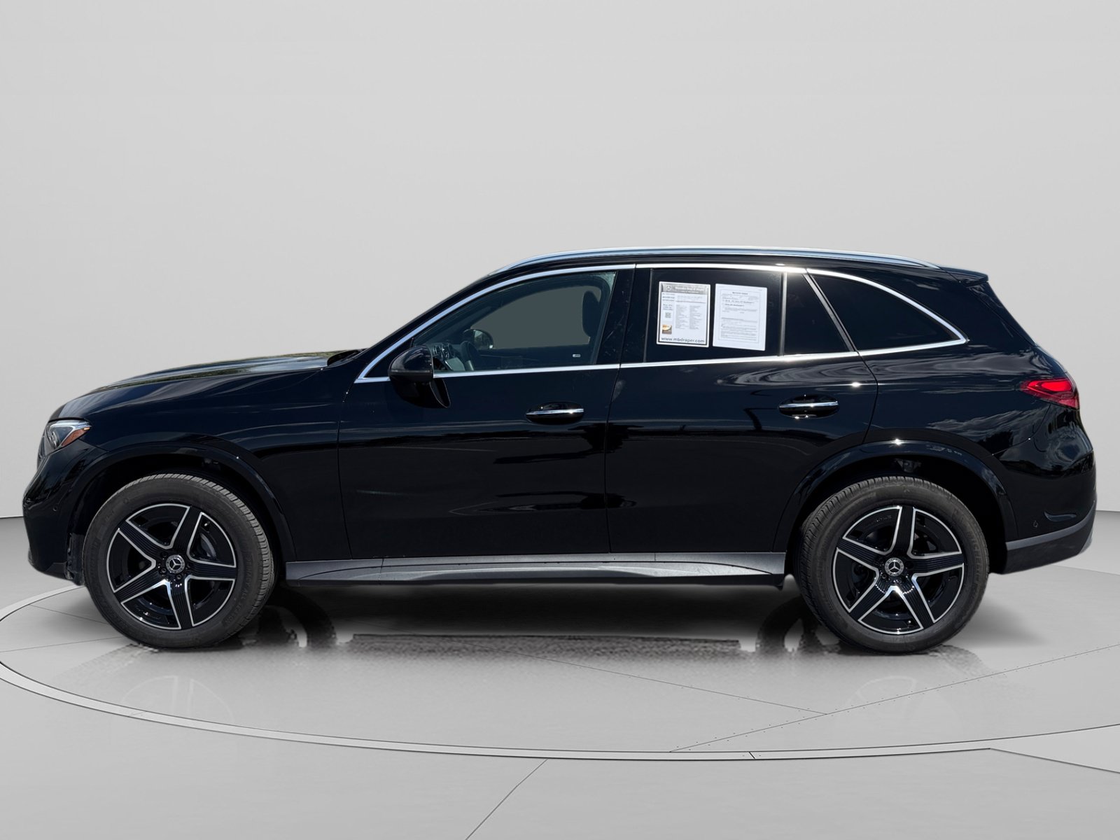 Certified 2026 Mercedes-Benz GLC 300 4MATIC image 2