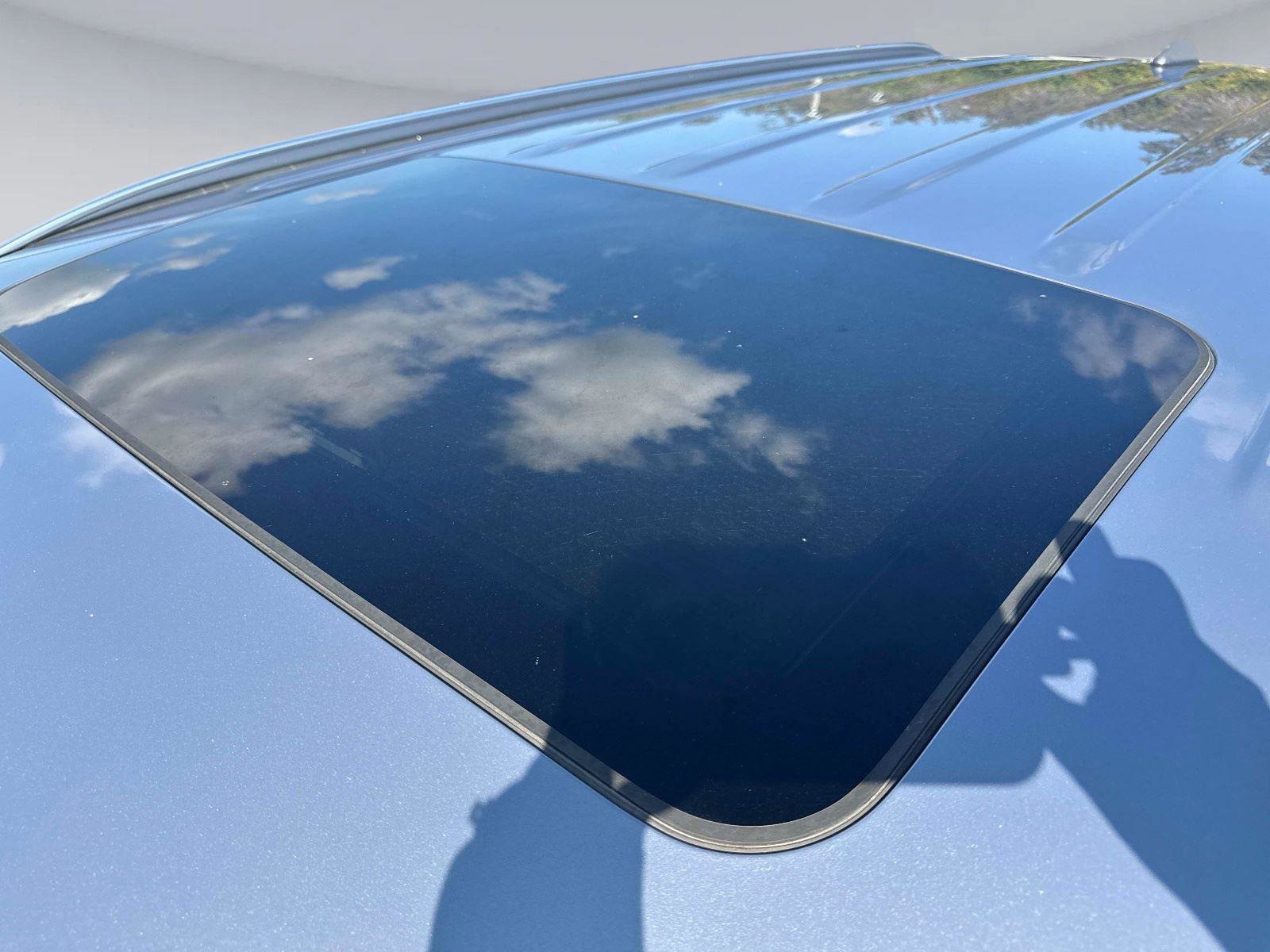 Used 2024 Kia Telluride EX w/ EX Captain's Chair Package image 41