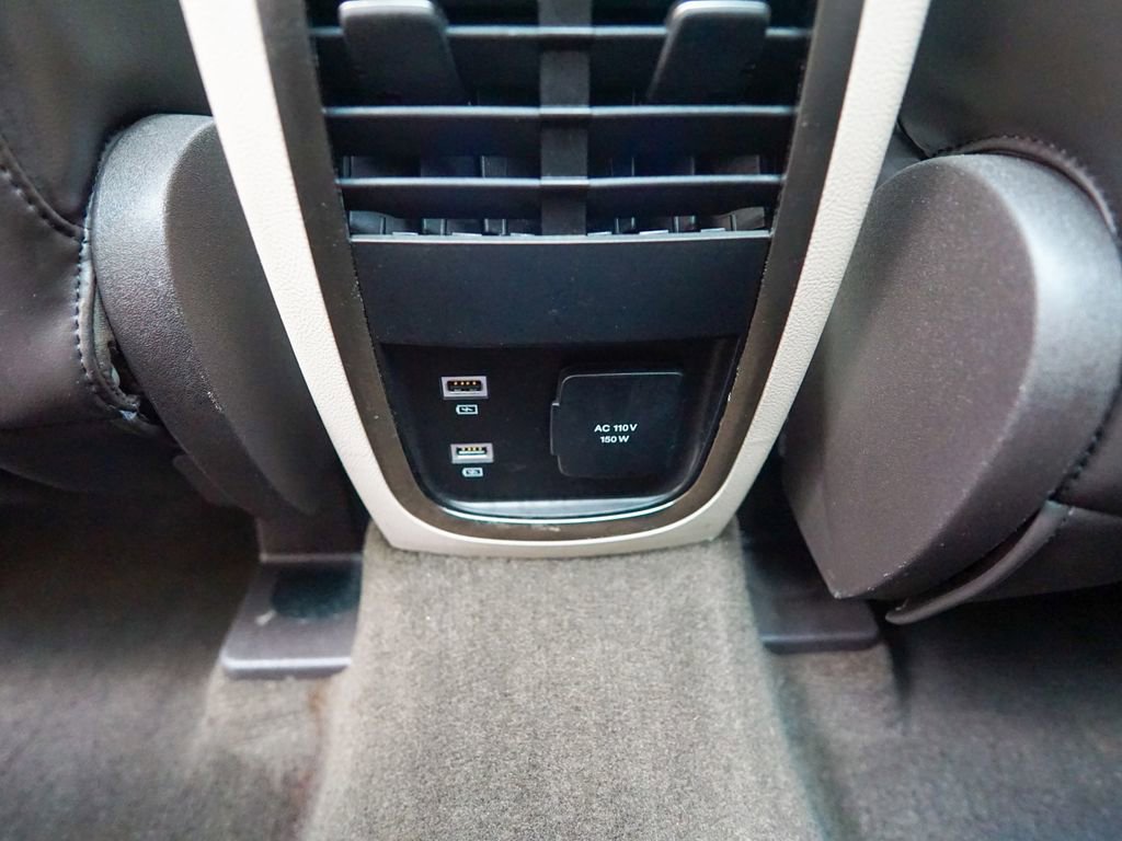 Used 2019 Lincoln MKC Reserve image 16