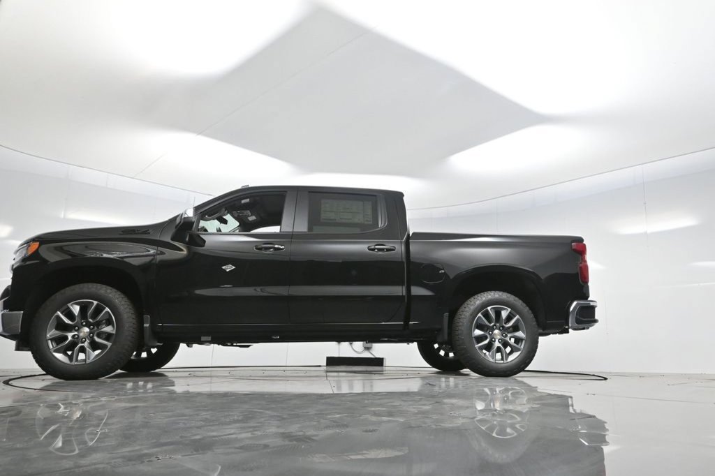 New 2026 Chevrolet Silverado 1500 LT w/ All Star Edition Plus AWD/4WD image 32