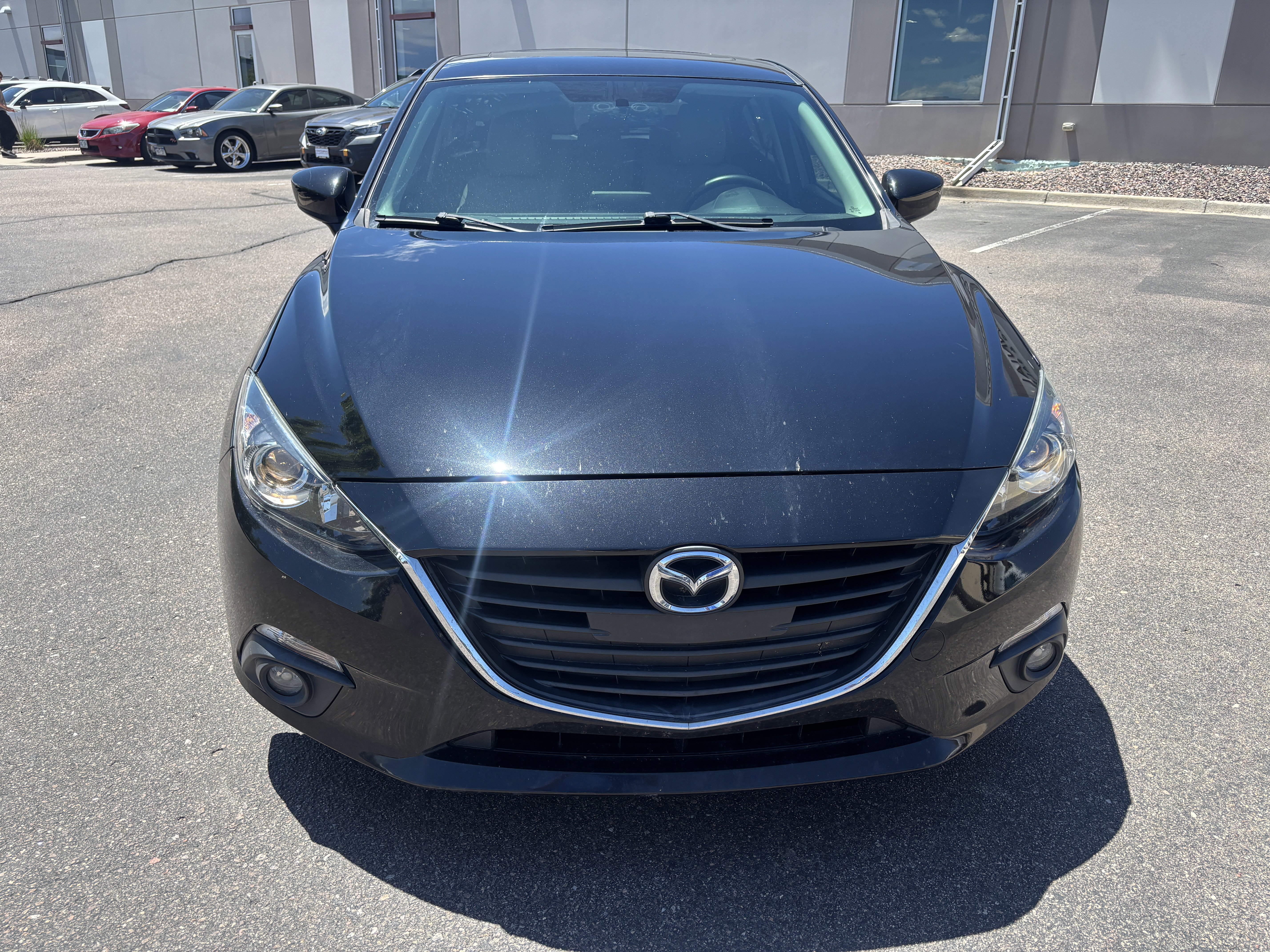 Used 2015 MAZDA MAZDA3 i Touring w/ Technology Package FWD image 2