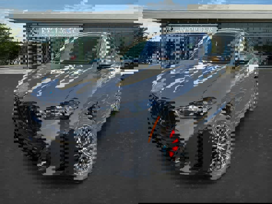 New 2026 BMW X6 xDrive40i image 3