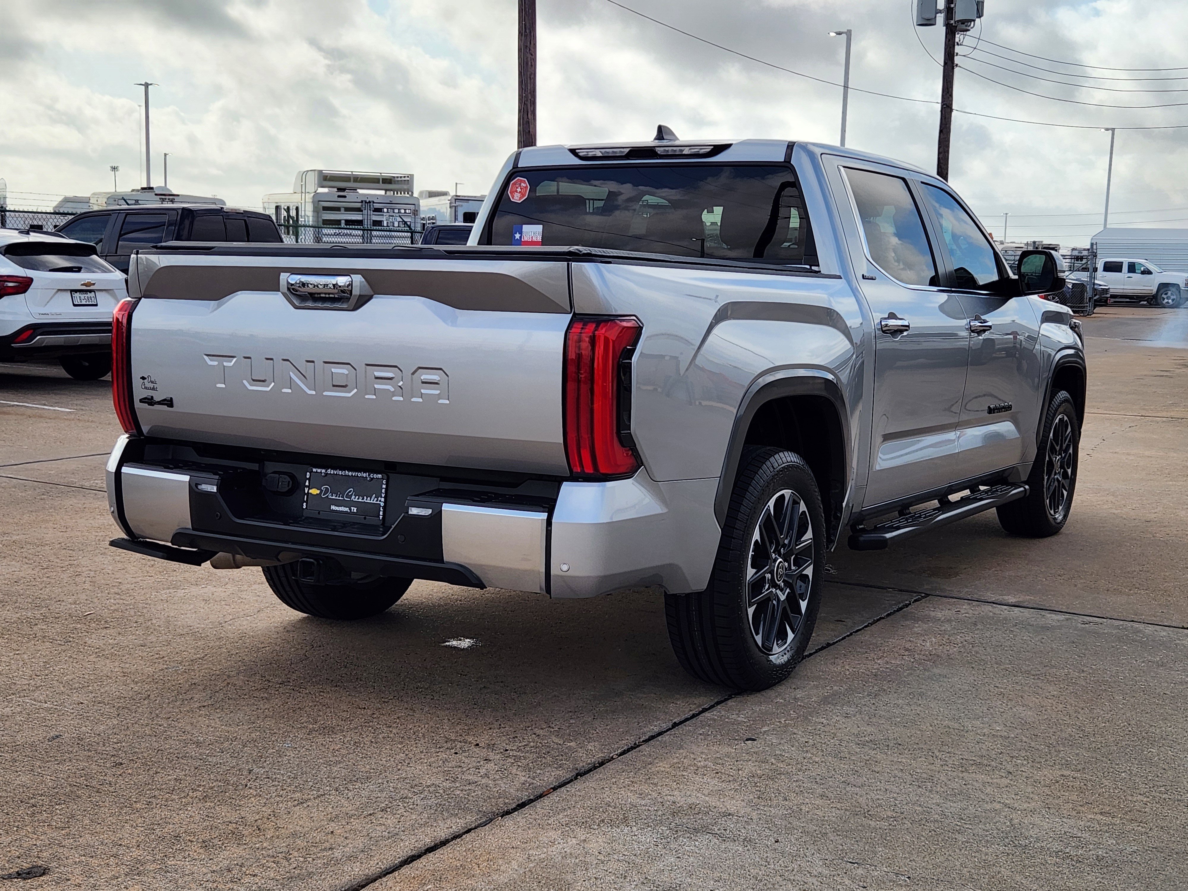 Used 2024 Toyota Tundra Limited w/ Power Package image 6