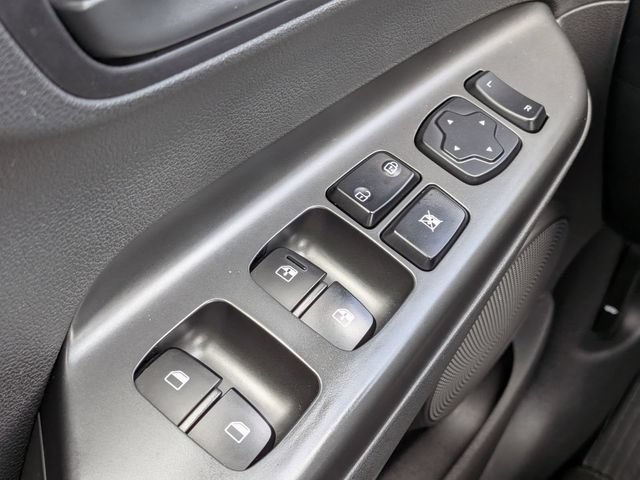 Used 2023 Hyundai Kona SEL FWD image 23