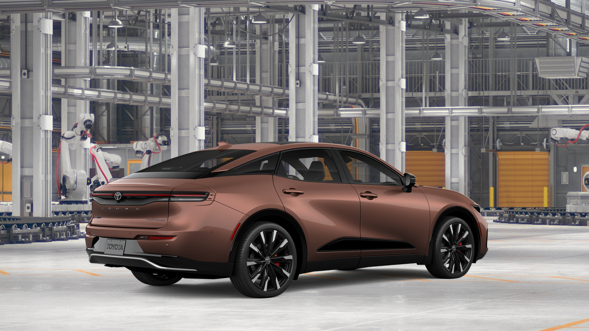 New 2027 Toyota Crown Platinum AWD/4WD image 10