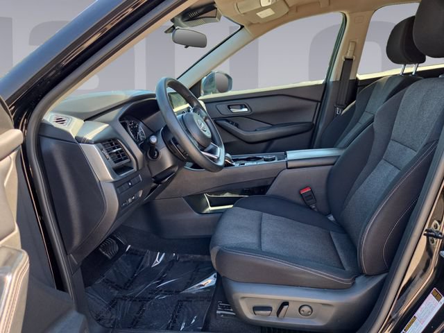 Used 2024 Nissan Rogue SV AWD/4WD image 10