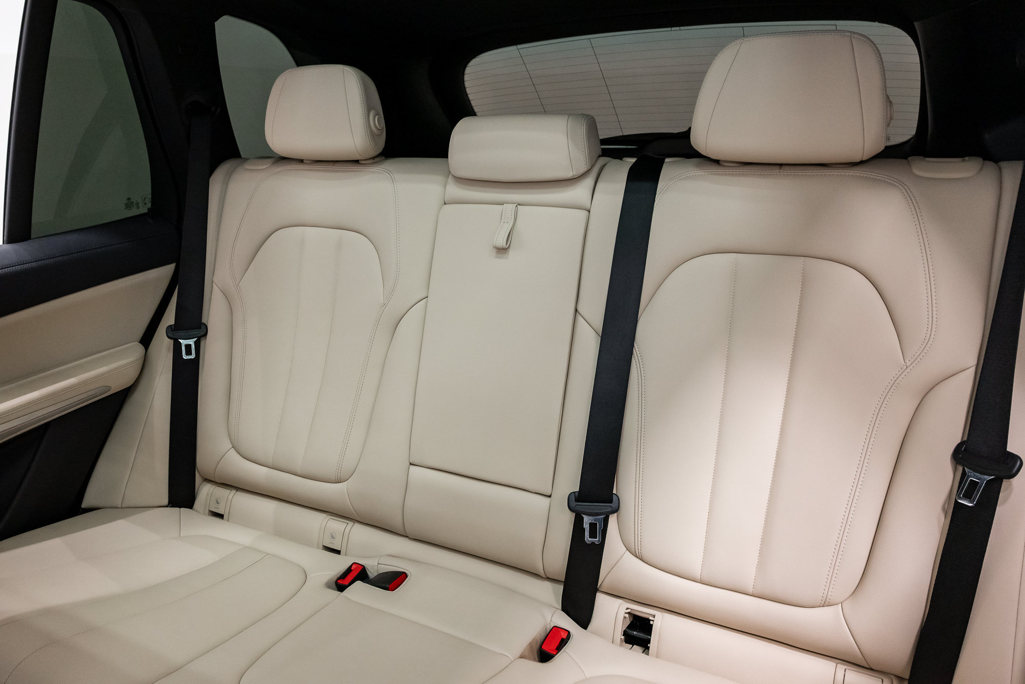 Used 2022 BMW X5 xDrive40i w/ Premium Package AWD/4WD image 23