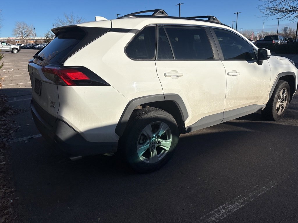 Used 2019 Toyota RAV4 XLE w/ All Weather Liner Package image 3