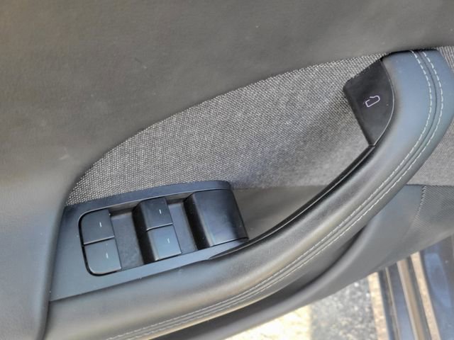 Used 2021 Tesla Model S Plaid image 20