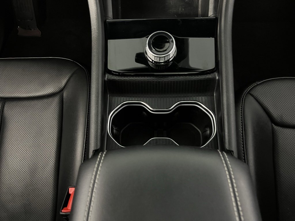 Certified 2024 Jeep Grand Cherokee Limited w/ Luxury Tech Group II image 16