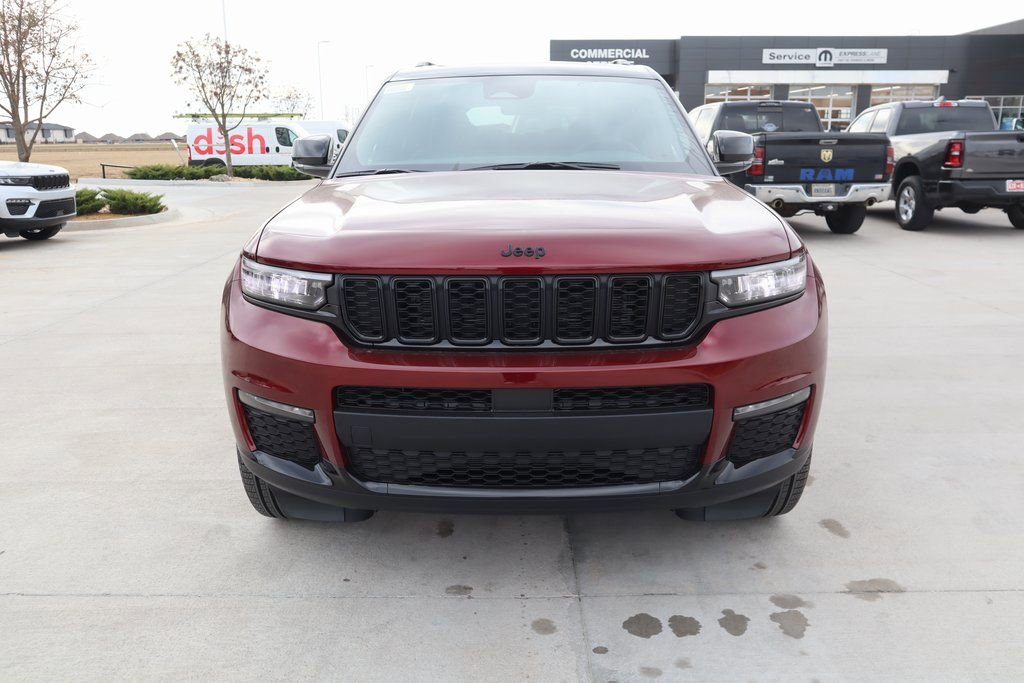 New 2025 Jeep Grand Cherokee L Limited image 10