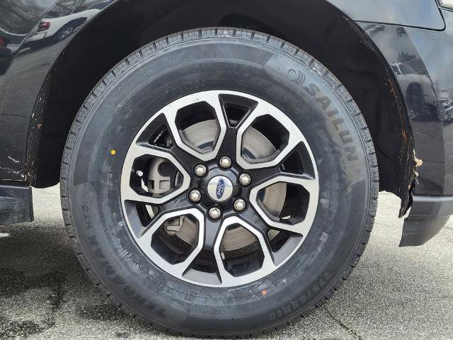 Certified 2023 Ford Expedition Max XLT image 11