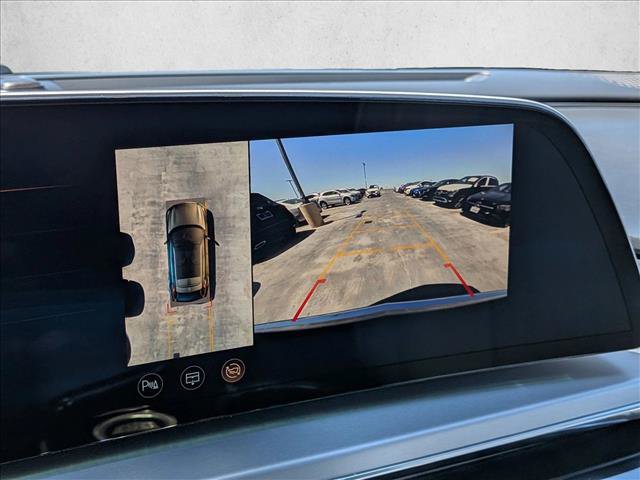 Used 2024 Cadillac Lyriq Luxury AWD/4WD image 13