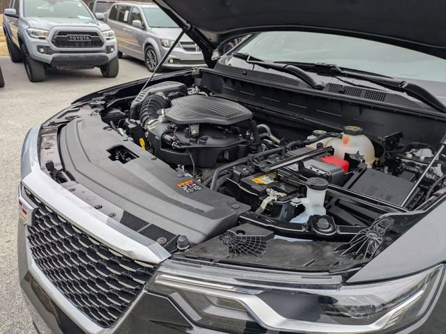 Used 2025 Cadillac XT6 Premium Luxury image 41