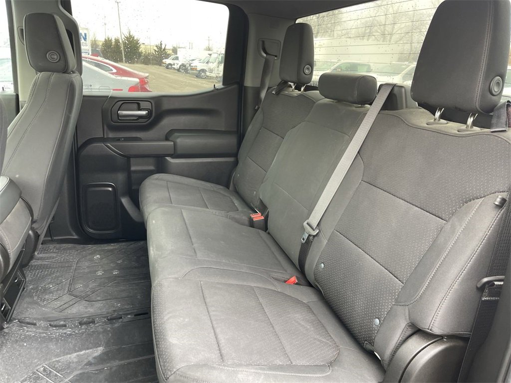 Used 2020 Chevrolet Silverado 1500 Custom w/ Custom Value Package image 8