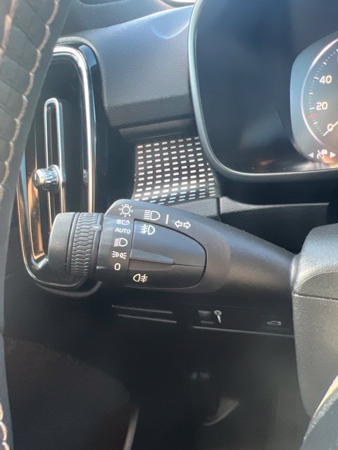Used 2019 Volvo XC40 T5 R-Design AWD/4WD image 13