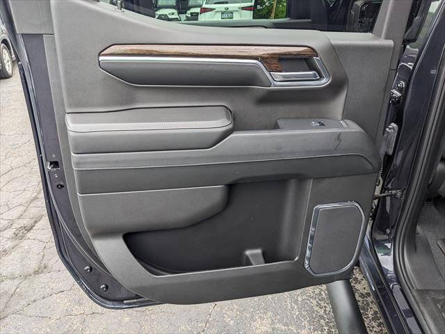 Used 2024 GMC Sierra 1500 Elevation AWD/4WD image 14