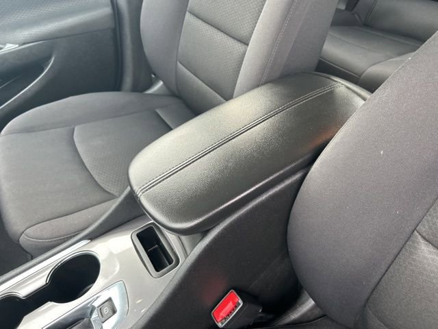 Used 2022 Chevrolet Malibu LT image 27